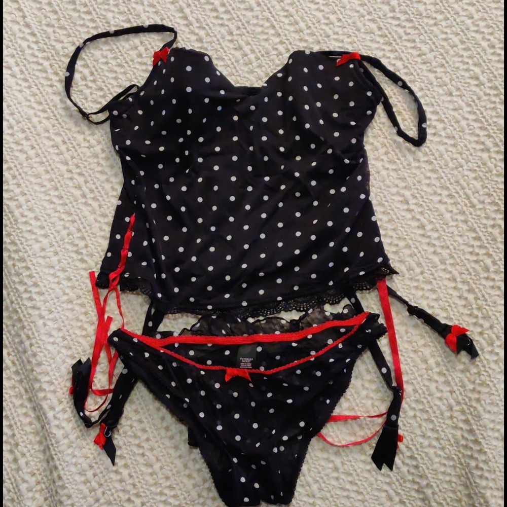 VS Polka Dot Garter Set - 32B